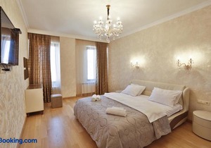 Serviced Apartment on Rustaveli Avenue