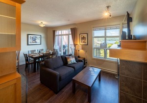 Sooke Harbour Townhome, 3 Bedrooms in Sooke