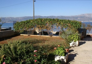 Two bedroom apartment near beach Slatine, Čiovo (A-1128-b) in Slatine