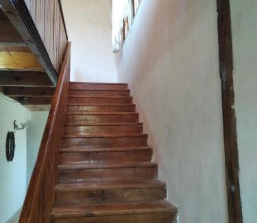 Ambrolauri House | საოჯახო სასტუმრო ნიკორწმინდაში