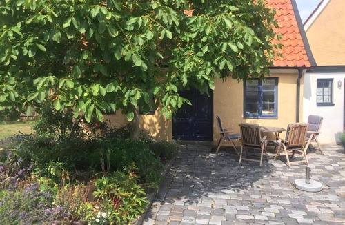 Simrishamn House | 46 Super charming cottage in central Simrishamn