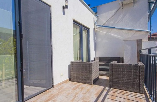 Vake House | Abashidze House. Cozy and bright apartment in central part of city.
