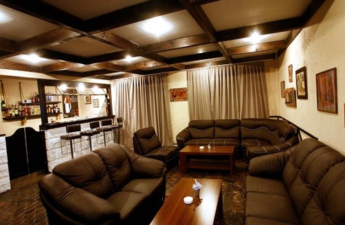 Kazbegi Hotel | Abu Hotel