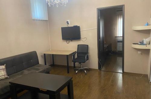 Chugureti Apartment | Agmashenebeli 128