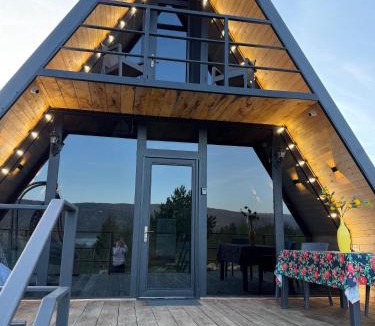 Ambrolauri Ski Chalet | Alisa's cottage in Racha ალისას კოტეჯი რაჭაში