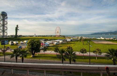 Old Boulevard Apartment | Apartment for rent near the sea