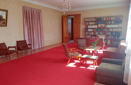 Zugdidi House | apartment with three bedrooms and living room