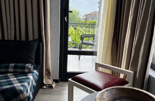 Telavi Cottage | Artist's Cellar in Telavi, place where you spent time with friends and family.