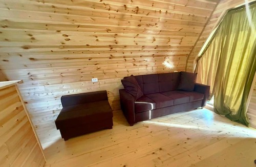 Kvemo Kartli Ski Chalet | Asureti Horizon Cottage