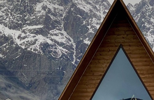 Stepantsminda Cottage | Aura Cottages