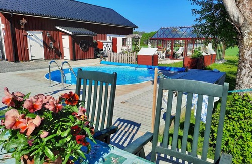 Alvhem Apartment | Bauernhaus-Wohnung bei Göta Älv in der Nähe von Göteborg by Interhome