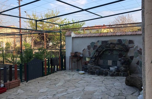 Tbilisi House | Beautiful house with garden and wine cellar in Tbilisi, Georgia.