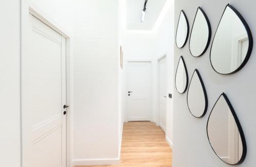 Chugureti Apartment | Boutique 4BR House - Tbilisi Old Town