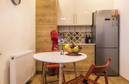 Saburtalo Apartment | Bright & Stylish 2 Bedroom Apartment by City Hall