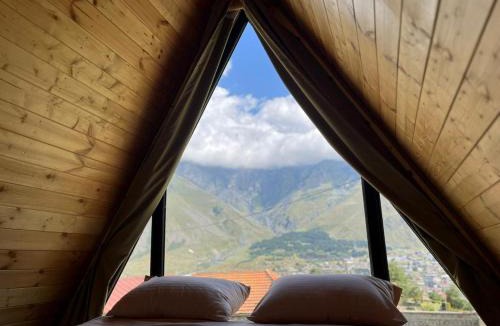 Stepantsminda Apartment | Cabin 32
