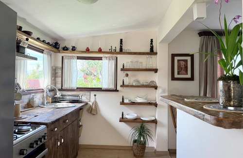 Tbilisi Ski Chalet | Charming 1-bedroom chalet in the mountains of Kiketi, near to Kiketi Farm.