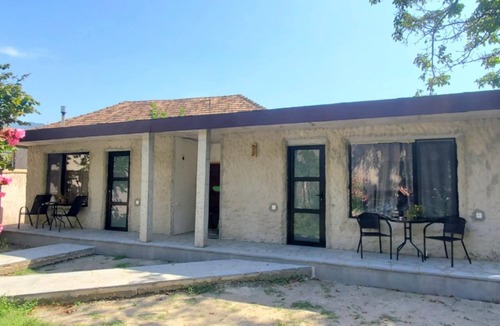 Mtskheta Cottage | Charming 2 separate cottages with beautiful garden WiFi and AC in Mtskheta centr