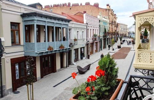 Chugureti House | Charming house in most wanted old part of city.