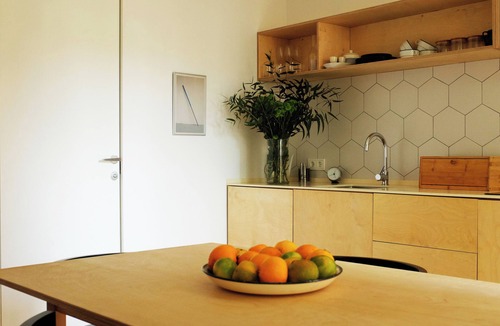 Old Tbilisi House | Chic Studio in Old Tbilisi Steps from Funicular & Sights