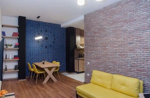 Chugureti Apartment | Comfy 3 Apartment house for 9 people