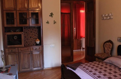 Sololaki Hostel | Corner Hostel is located central Tbilisi City, 400 m from Freedom Square.
