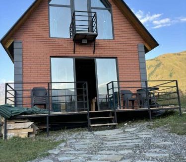 Kazbegi Apartment | Cottage Cozy Yard