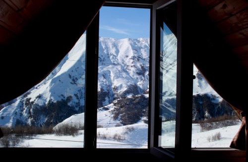 Kazbegi Ski Chalet | Cottage Gudauri