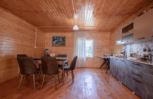 Bagvdanari House | Cottage "Labskaldi-Laila"