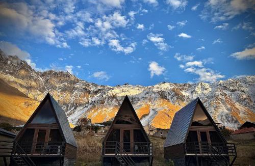 Stepantsminda Villa | Cottages DILA