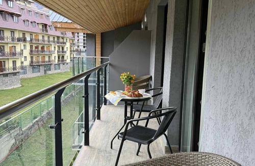 Bakuriani Apartment | Cozy 1-bedroom apartment in Bakuriani Crystal Resort A408