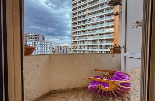 Vake Apartment | Cozy 1-bedroom apartment in peaceful Tbilisi with AC/Baby Crib/Pet friendly