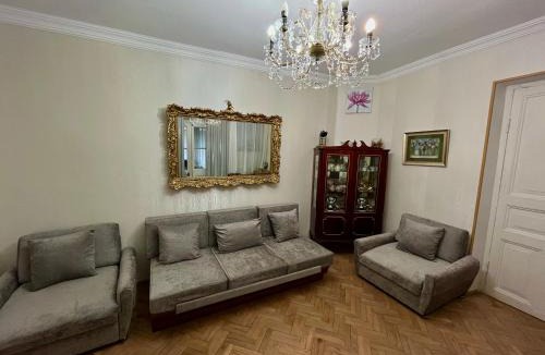 Chugureti Apartment | cozy and center
