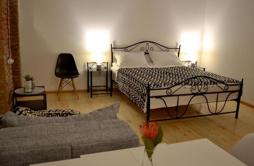 Tbilisi City Centre Apartment | Cozy apartment in old Tbilisi