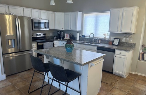 Continental Ranch House | Cozy home in the heart of the desert! 5 minutes from the Saguaro National Park!