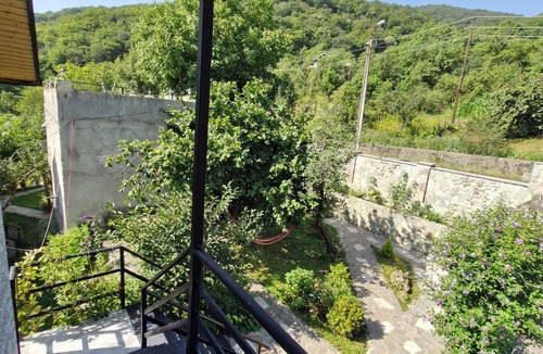 Ananuri House | cozy house with stunning views of the Aragvi Valley