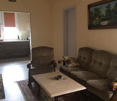 Kobuleti House | Dine hause