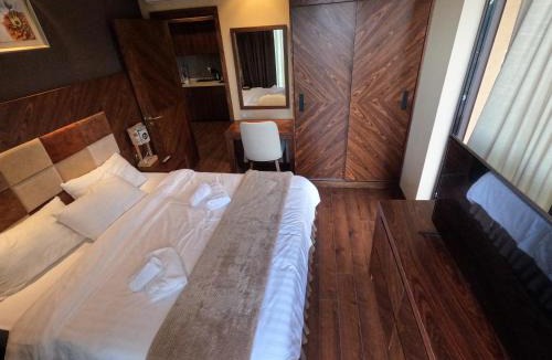 Chakvi Apartment | DreamLand Oasis - Sea City and Mountain view