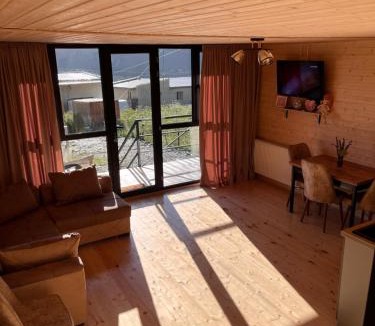 Stepantsminda Villa | EMKA Cottages Kazbegi