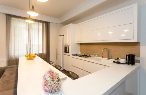 Avlabari Apartment | Falcon apartments - Metekhi