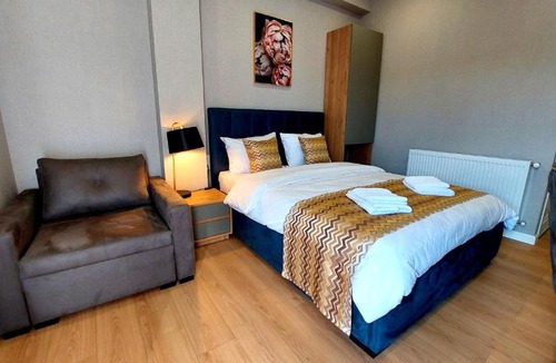 Avlabari Hotel | Falcon Boutique Hotel