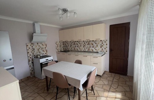 Ach'khoti House | Family house