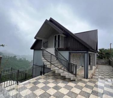 Kobuleti Villa | Family House with Sea and Mountain View Kobuleti