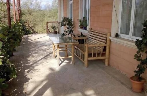 Tsqaltubo House | Family Suite with balcony