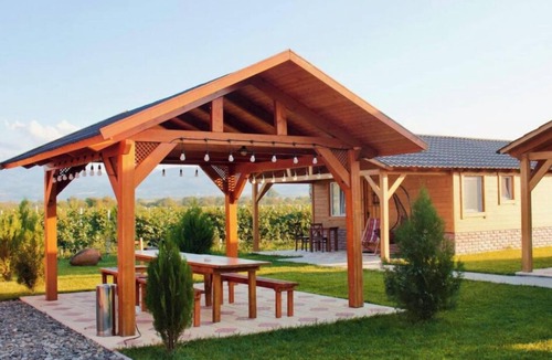 Kvemo Alvani Cottage | Finca Idoize Camping Hotel