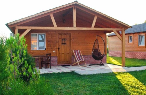 Kvemo Alvani Cottage | Finca Idoize Camping Hotel