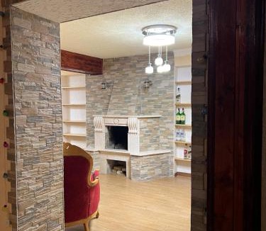 Tsqaltubo Villa | Fireside Fiesta Haven