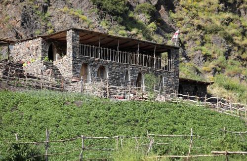 Shatili House | Fortress House Khakhabo