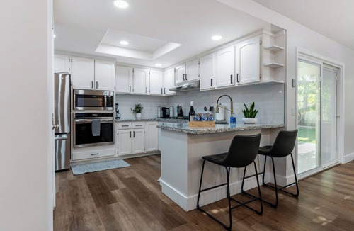 Madera House | "Golden Retreat –3BR/2BA Escape" located in the top neighborhood in Madera