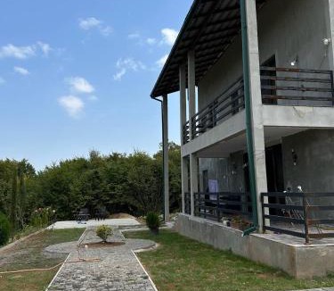 Telavi House | Green Shuamta