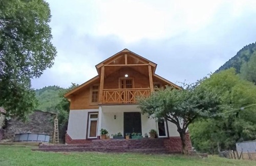 Mestia House | Green Wood In Ifari